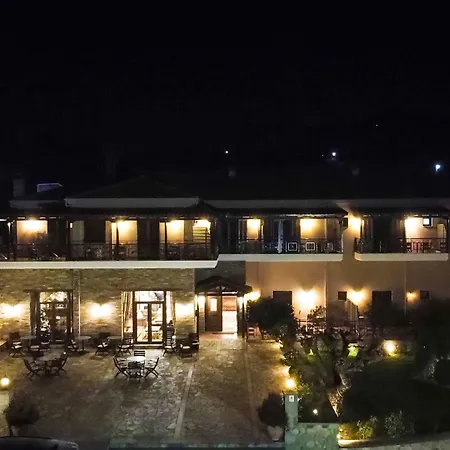 Dellas Boutique Hotel-2